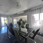 Villa Valhalla Private Heated Swimming-pool