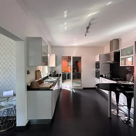 Valhalla Private Heated Swimming-pool Funchal (Madeira)