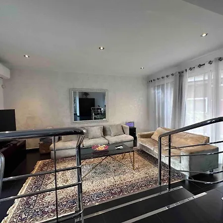 Valhalla Private Heated Swimming-pool Villa