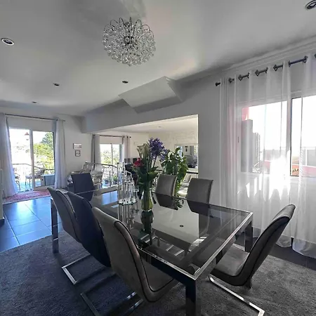 Villa Valhalla Private Heated Swimming-pool