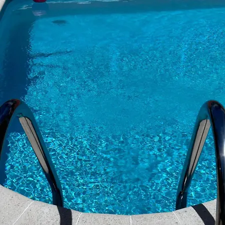 וילה Valhalla Private Heated Swimming-pool פונשל