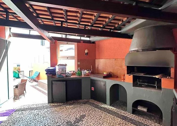 Valhalla Private Heated Swimming-pool Villa Funchal