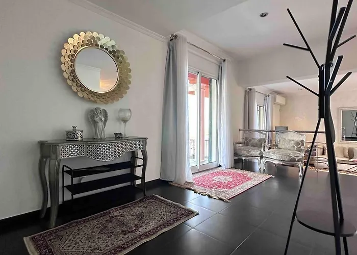 Valhalla Private Heated Swimming-pool